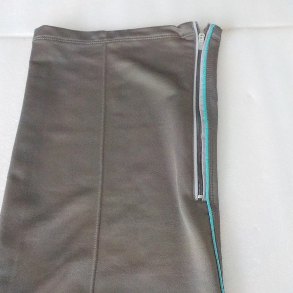 Nike Fit Dry Grey Jogger/Exercise Stretch Pants - Picture 2 of 6